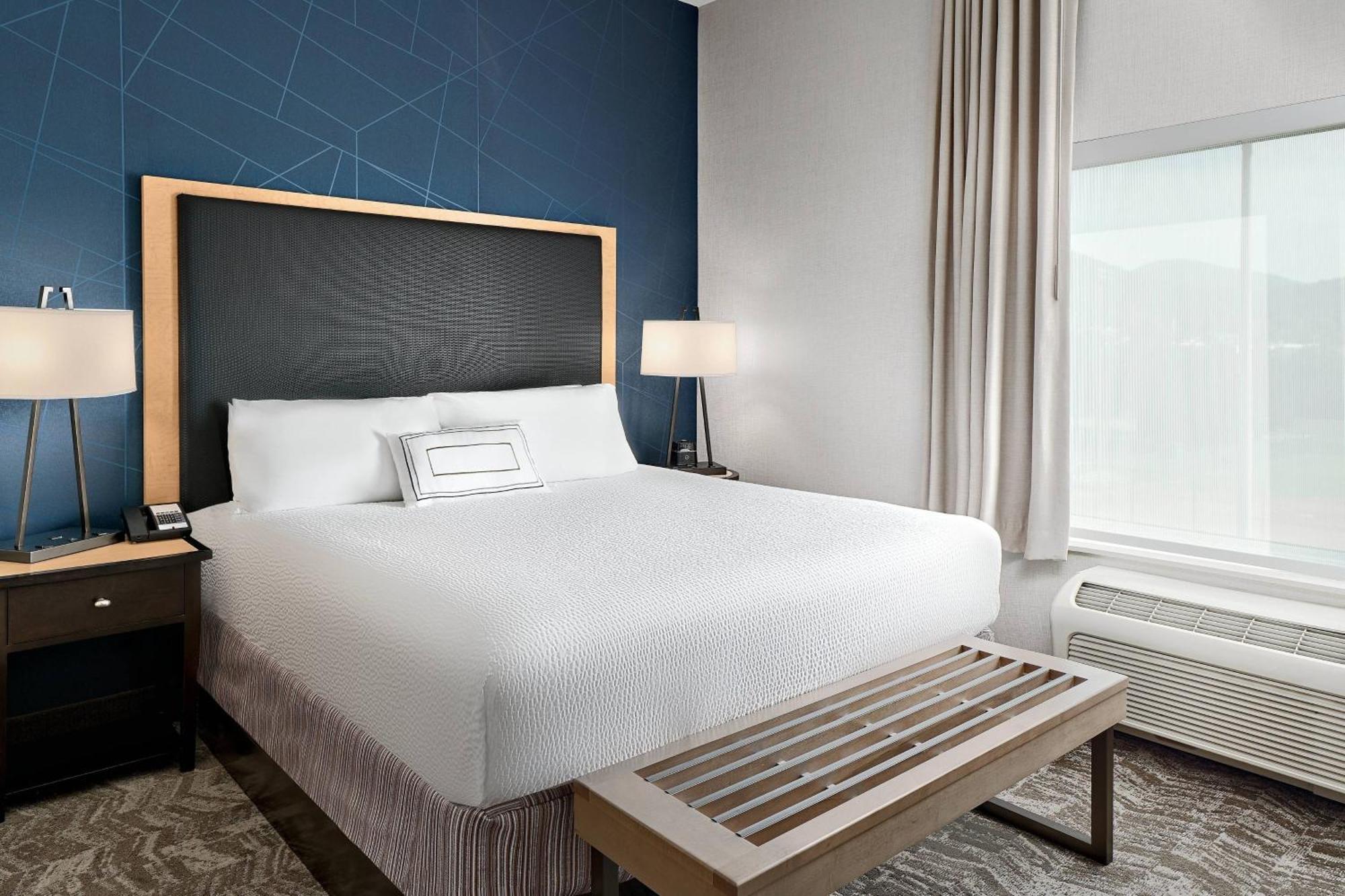 Springhill Suites By Marriott Roanoke Exterior foto